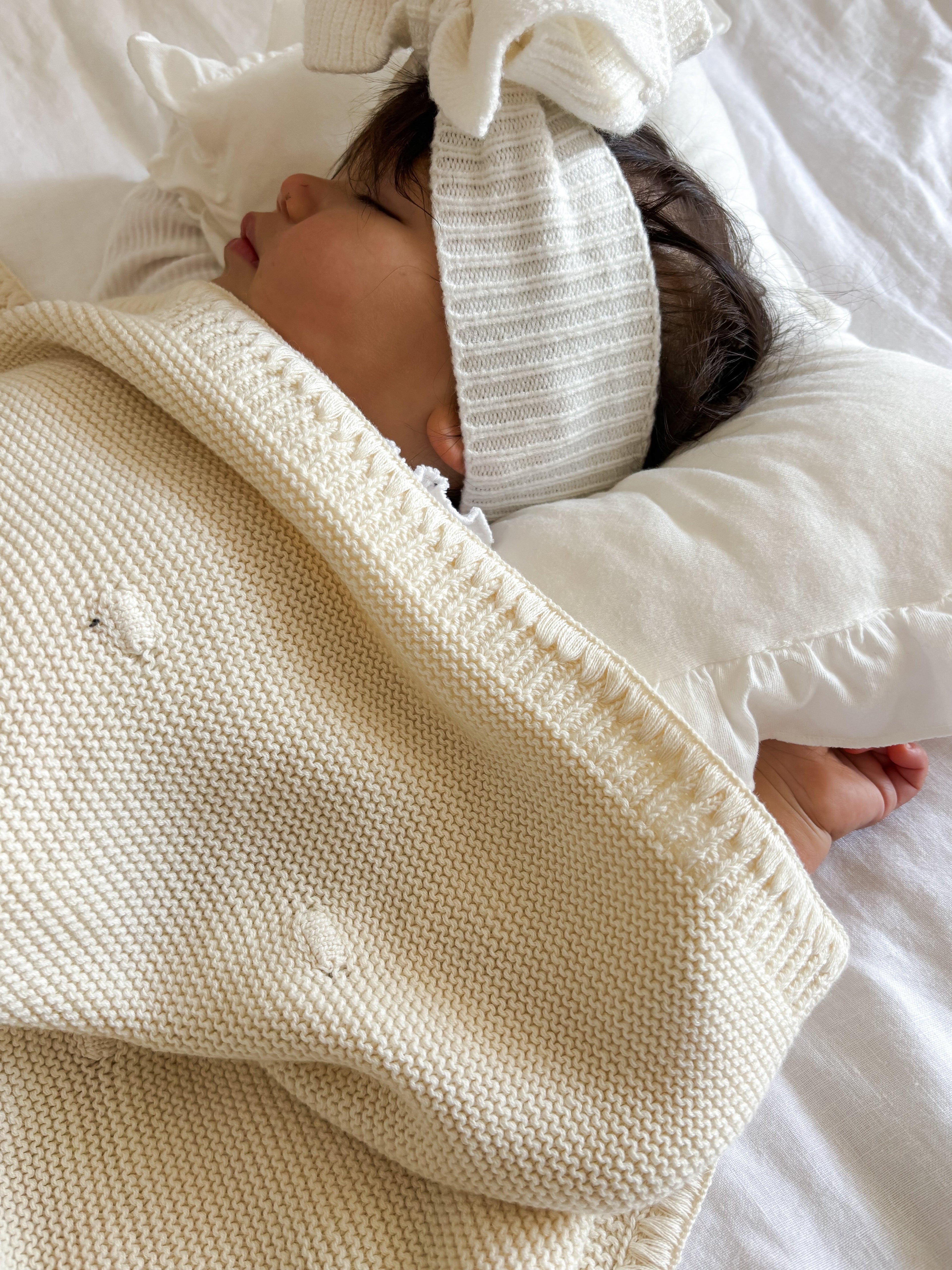 Essentīals Bubble Knit Blanket