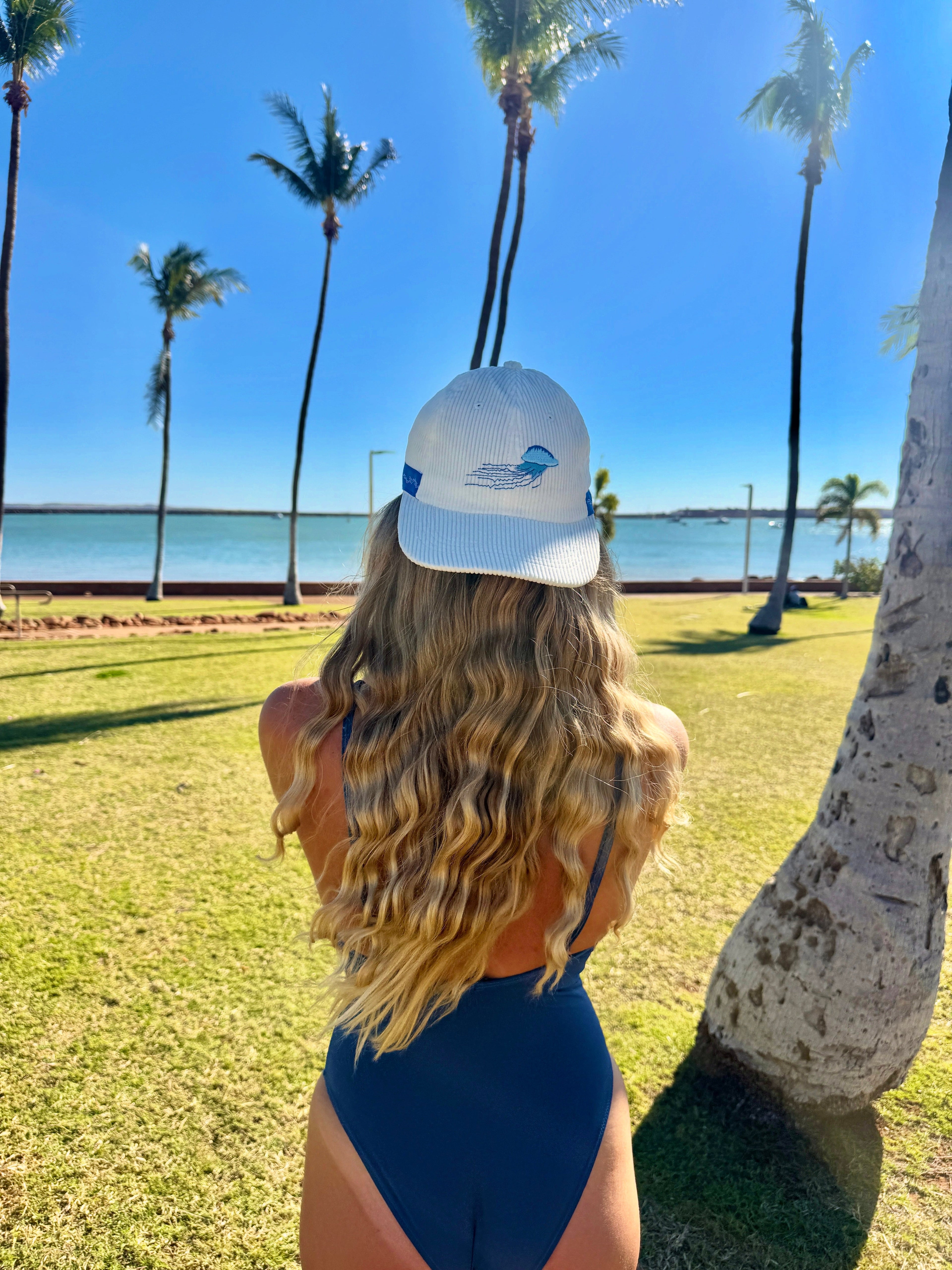 Bluebottle Hat