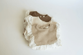 Essentīals Lace Bib